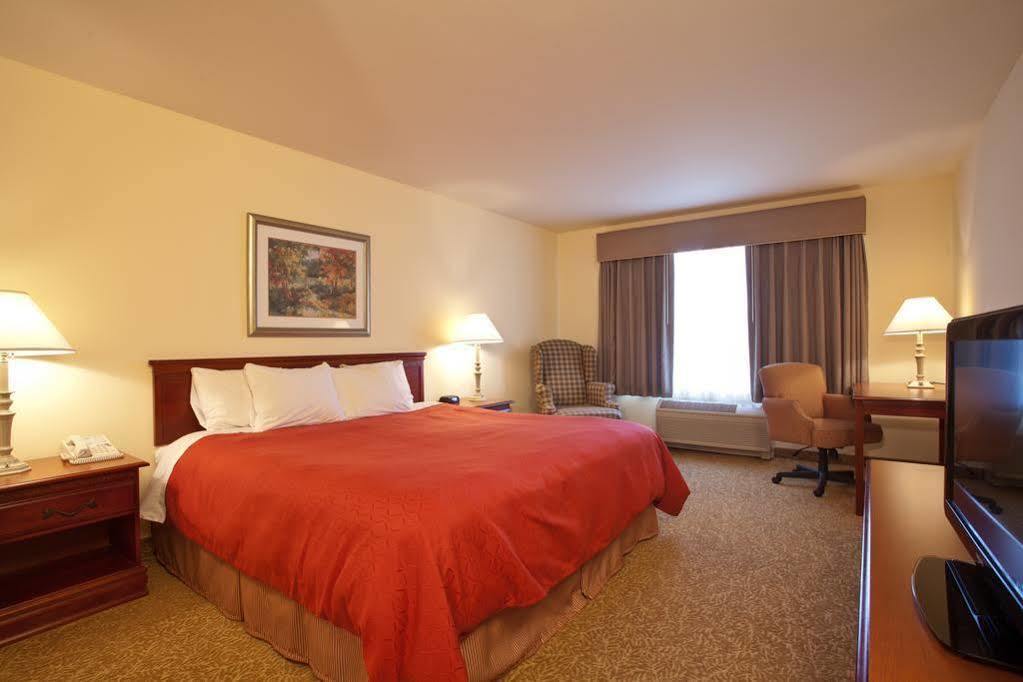 Country Inn & Suites By Radisson, Big Rapids, Mi Quarto foto
